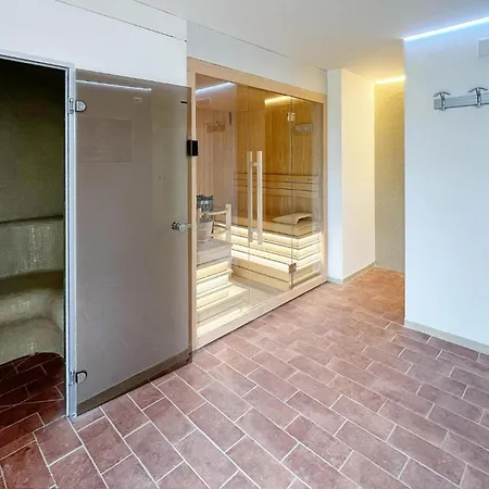 Stunning In Apartment Montemonaco