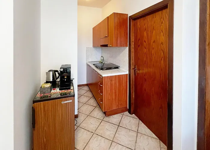 Stunning In Montemonaco