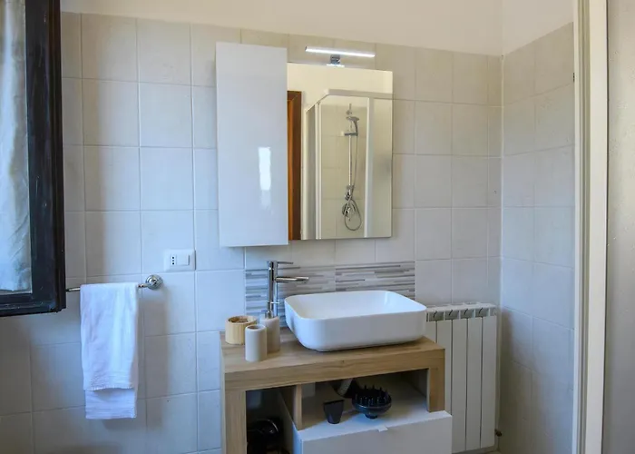 Stunning In Montemonaco